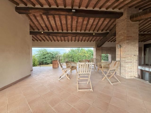 Villa in Historic Center, Siena, Tuscany 1 - 15744310