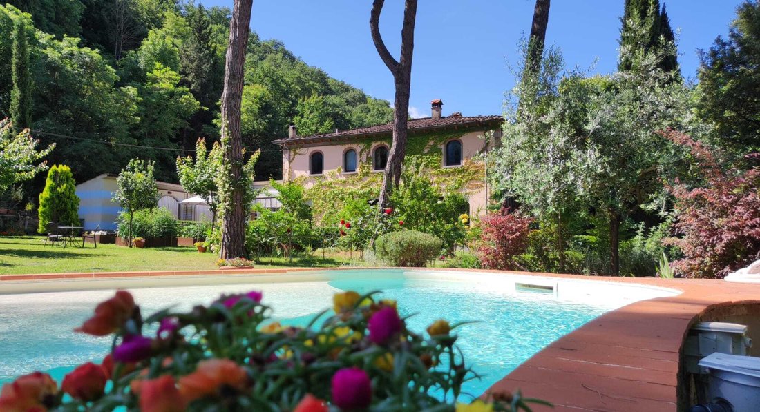 Villa in Center, Arezzo, Tuscany 2 - 16088392