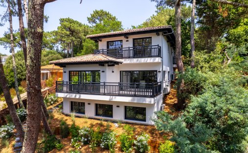 House in Le Pyla, La Teste-de-Buch, France 1