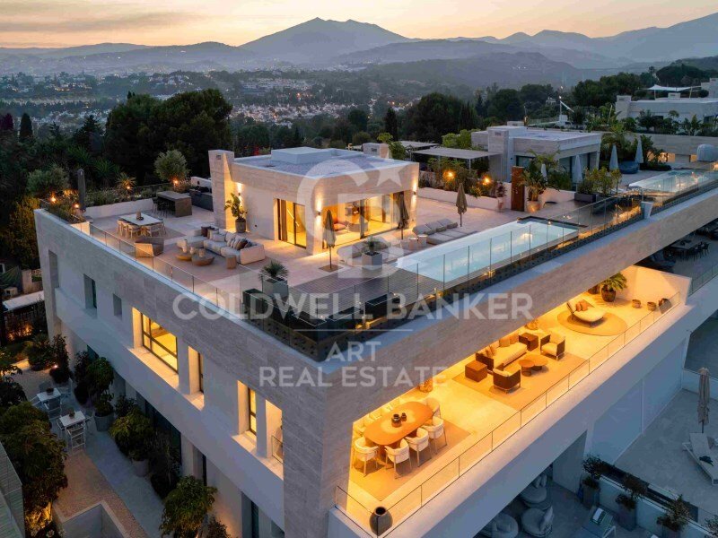 House in Marbella, Andalusia, Spain 1 - 15889318