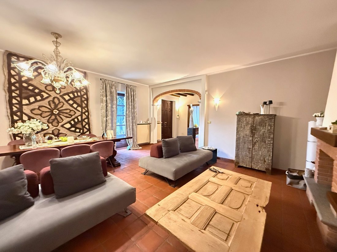 House in Carmagnola, Piedmont, Italy 4 - 15887155