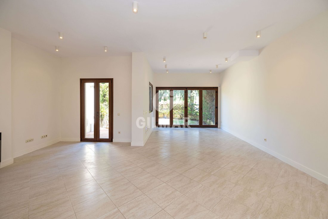 House in Guadalmina Alta, San Pedro de Alcantara, Spain 3 - 15889228