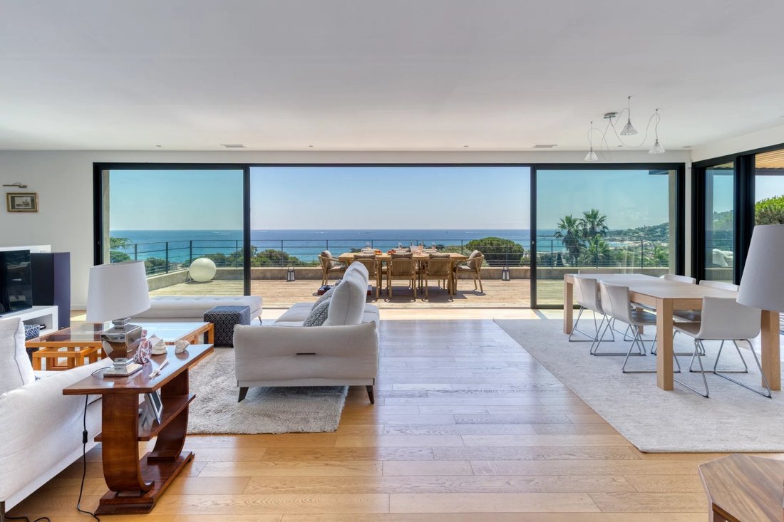 Villa in French Riviera, Provence-Alpes-Côte d'Azur, France 3 - 15891626