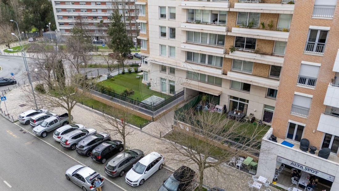 Apartment in Lumiar, Lisbon, Portugal 3 - 15887487