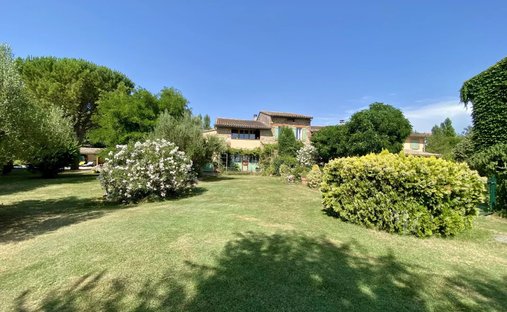 Château Villefranche De Lauragais 800.0 Sqm 12 Bedrooms