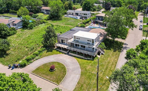 Luxury homes with indoor pool for - 507x312xc