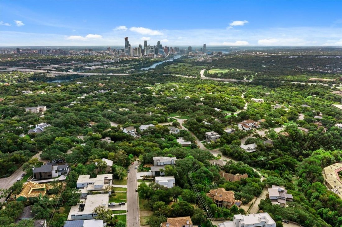 House in Austin, Texas, United States 1 - 15890122