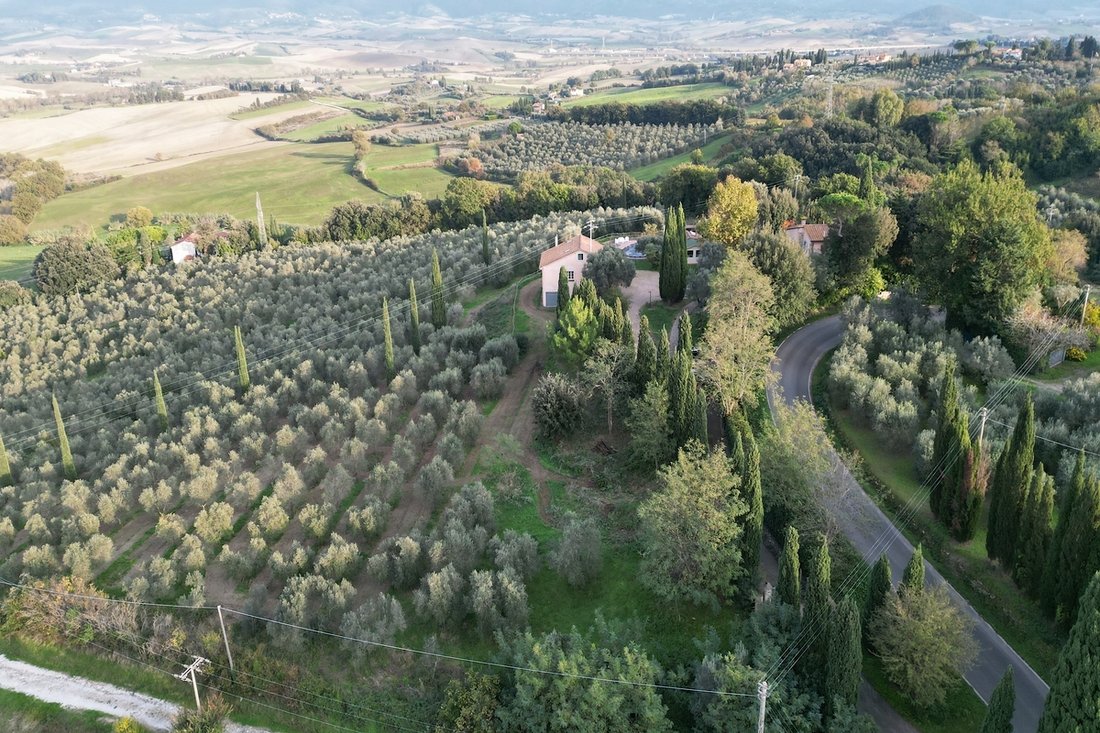 Villa in Castelnuovo della Misericordia, Tuscany, Italy 5 - 15892451