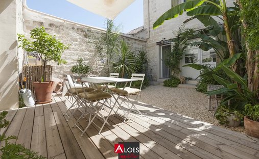 House in Centre Ville, Aigues-Mortes, France 1