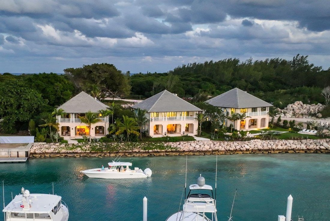 Condo in Dunmore Town, Harbour Island, The Bahamas 2 - 15842938