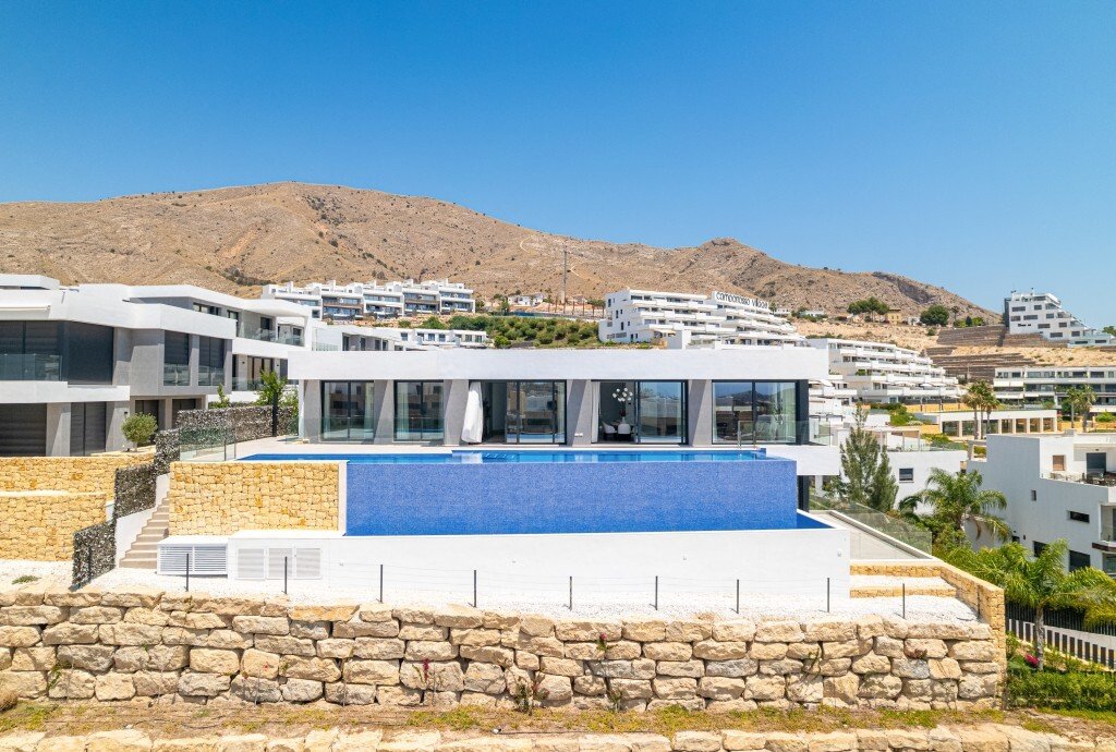 Villa in Finestrat, Valencian Community, Spain 2 - 15889286