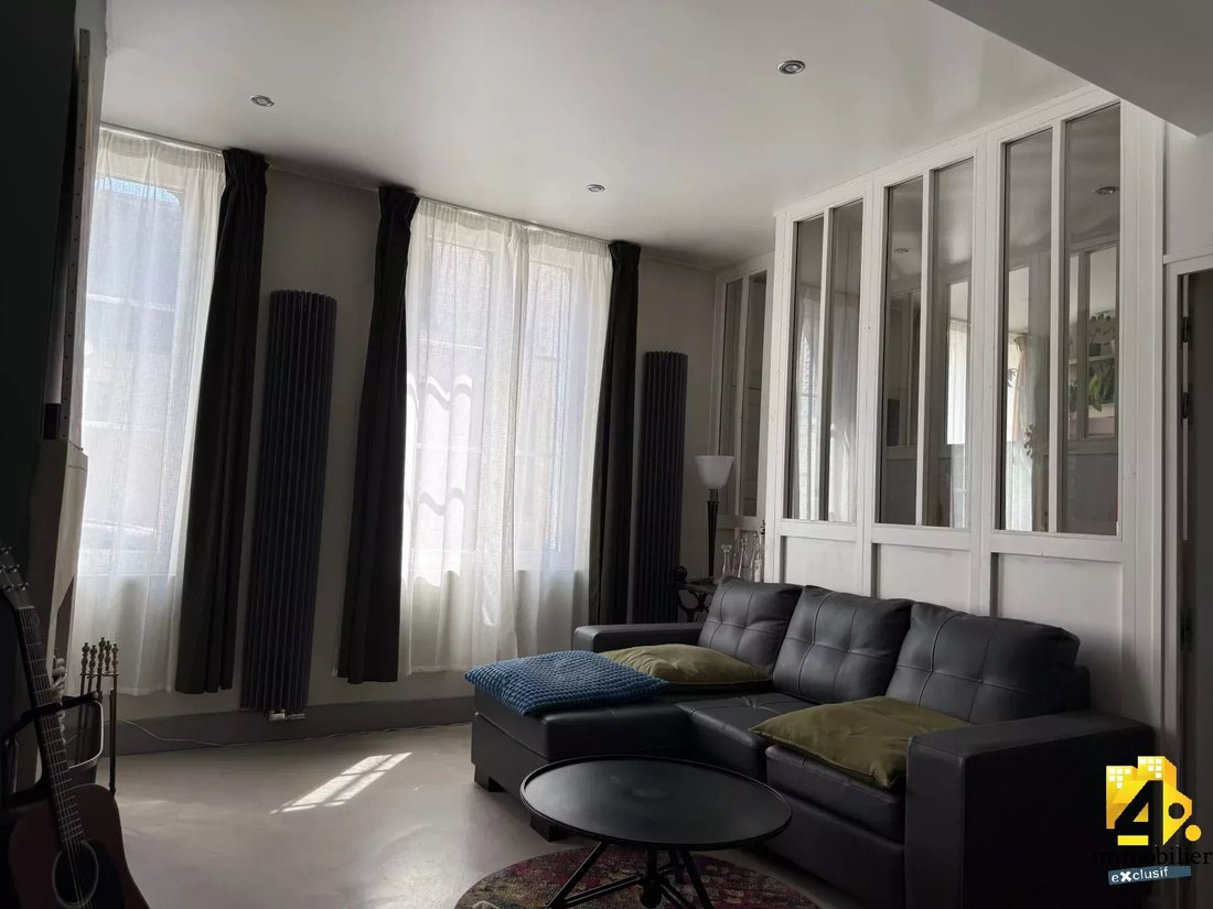 Townhouse in Compiegne, Hauts-de-France, France 3 - 15891695