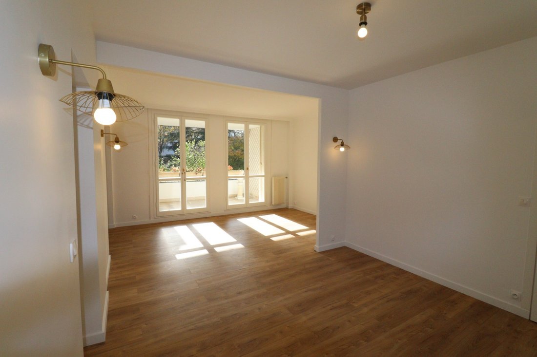 Apartment in Le Plateau, Louveciennes, France 2 - 15890363