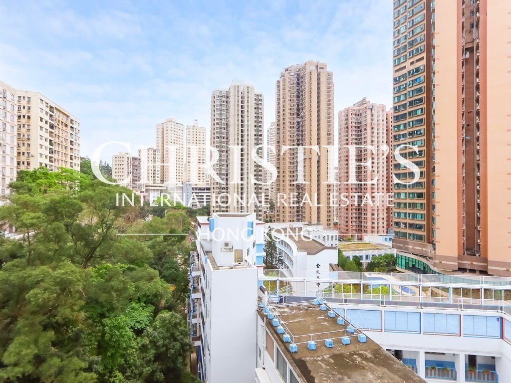 Apartment in Hong Kong, Hong Kong 1 - 15890288