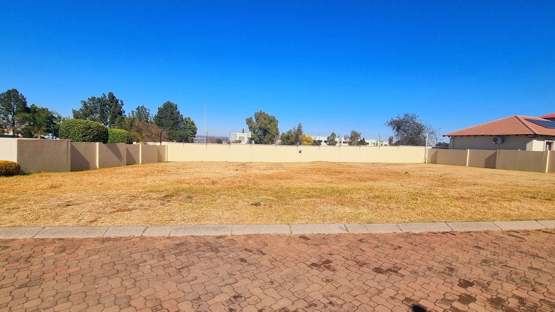 Land in Munyaka Waterfall City, Gauteng, South Africa 5 - 15879172