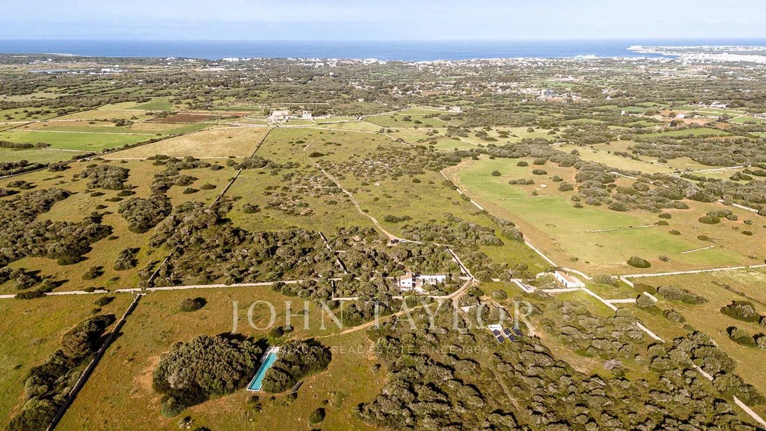 Estate in Ciutadella de Menorca, Balearic Islands, Spain 2 - 15889003