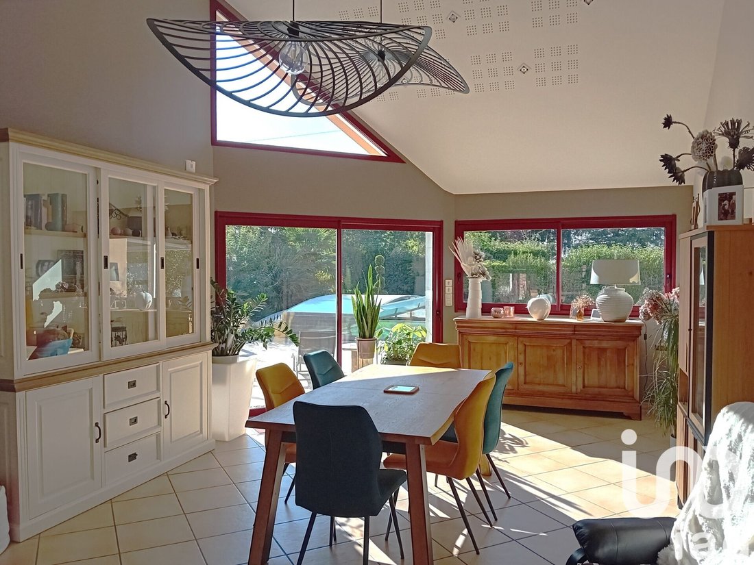 House in Yvre-l'Eveque, Pays de la Loire, France 4 - 15892925