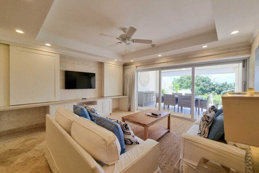 Condo in Bridgetown, Christ Church, Barbados 2 - 15893397