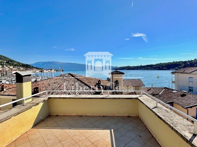 House in Salo, Lombardy, Italy 1 - 14817824