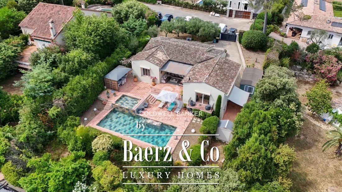 Villa in Mougins, Provence-Alpes-Côte d'Azur, France 2 - 15891803