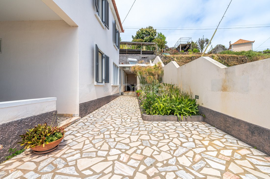 Haus in Estreito da Calheta, Autonome Region Madeira, Portugal 4 - 15889600