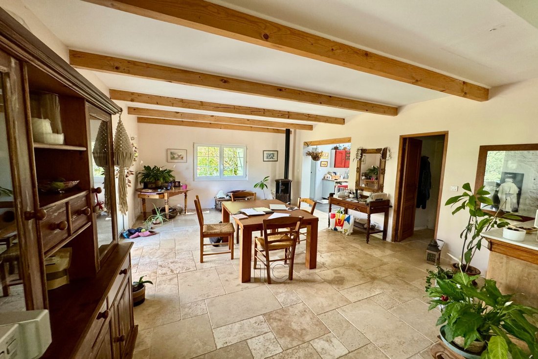 Villa in Rousset, Provence-Alpes-Côte d'Azur, France 3 - 15882361