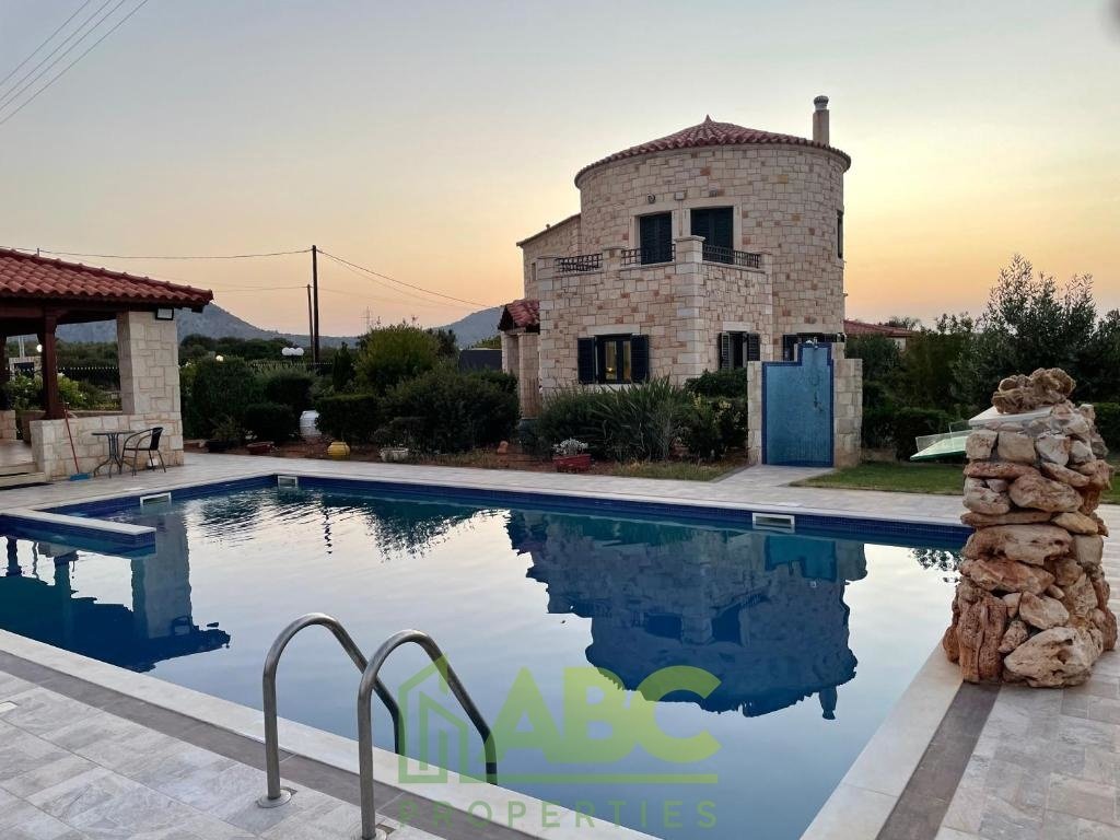 Villa in Community of Chersonisos, Chersonisos, Greece 1 - 15888424