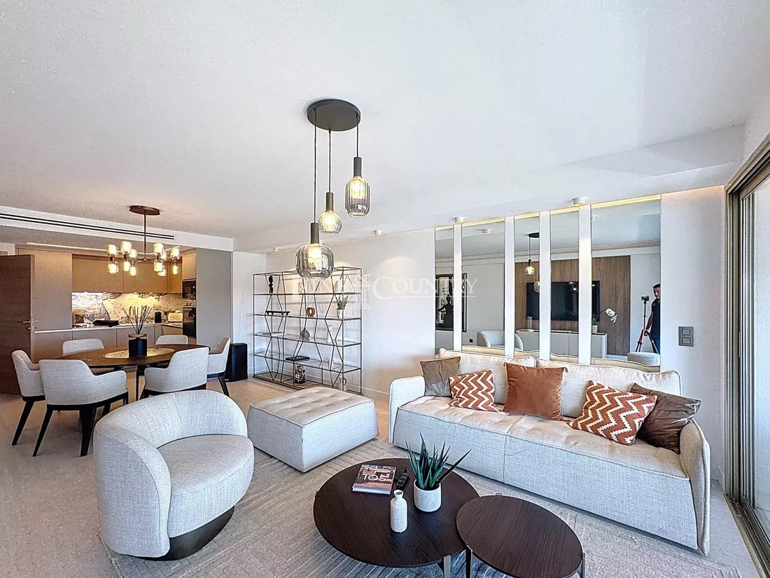 Apartment in La Source, Cannes, France 3 - 15322334