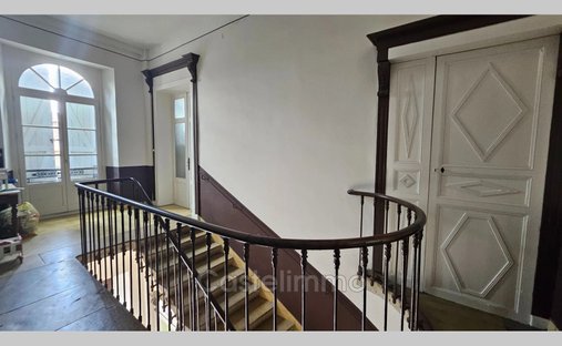 Castle for Sale in Moissac, Occitanie, France