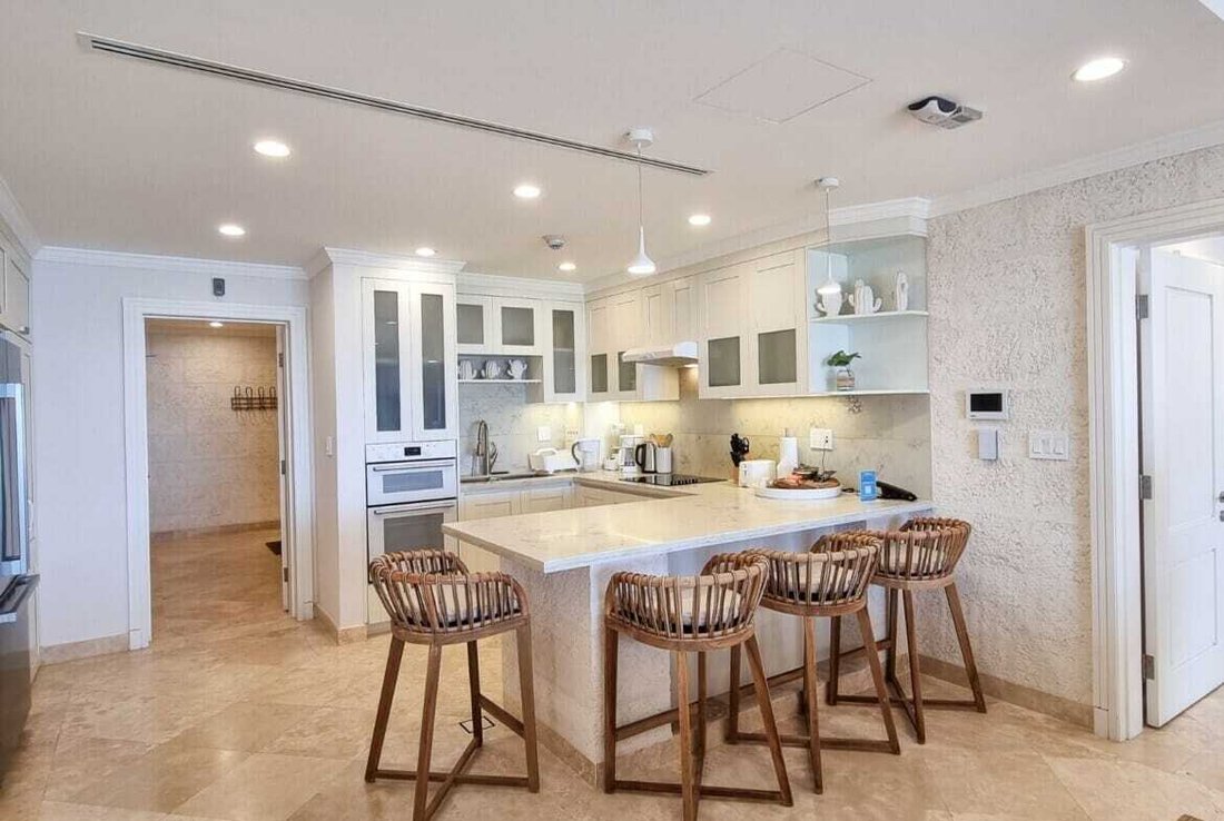 Apartment in Bridgetown, Christ Church, Barbados 4 - 15893396