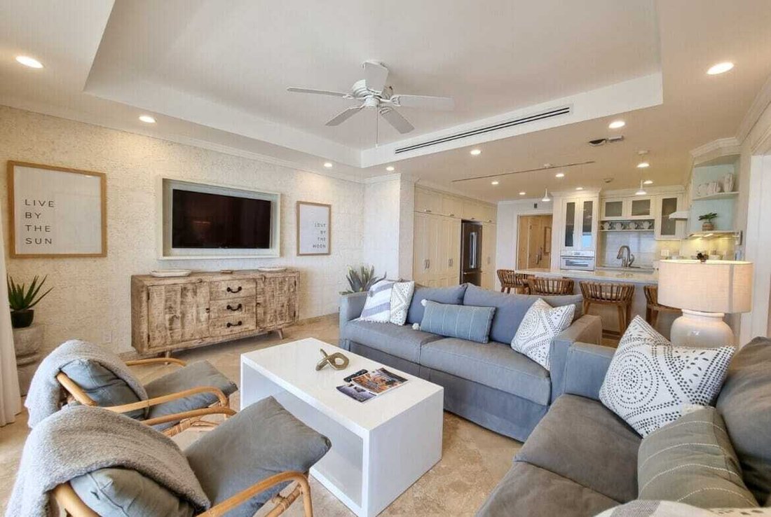 Apartment in Bridgetown, Christ Church, Barbados 2 - 15893396