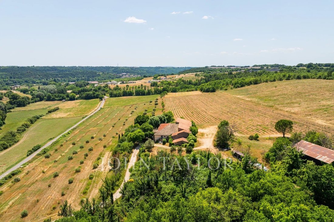 Estate in Riez, Provence-Alpes-Côte d'Azur, France 4 - 15887452