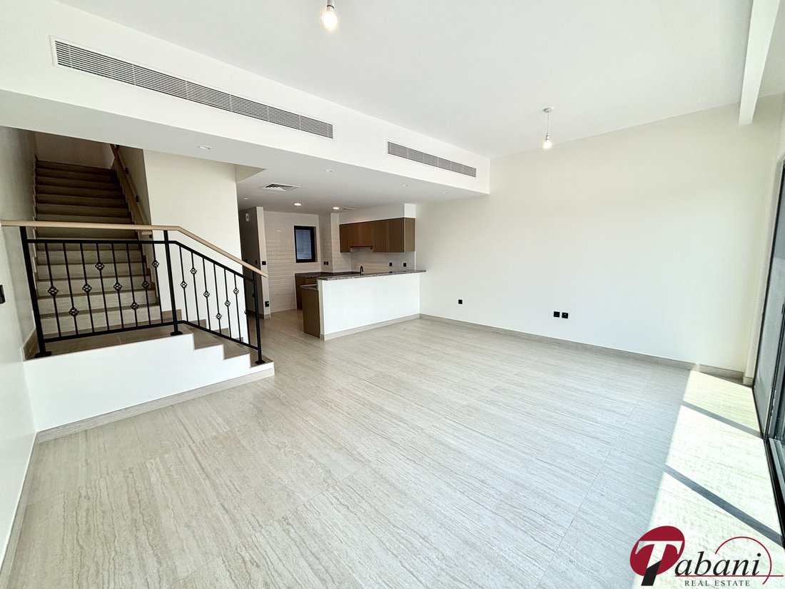 Townhouse in Al Hebiah 5, Al Hebiah, Dubai 1 - 15887613