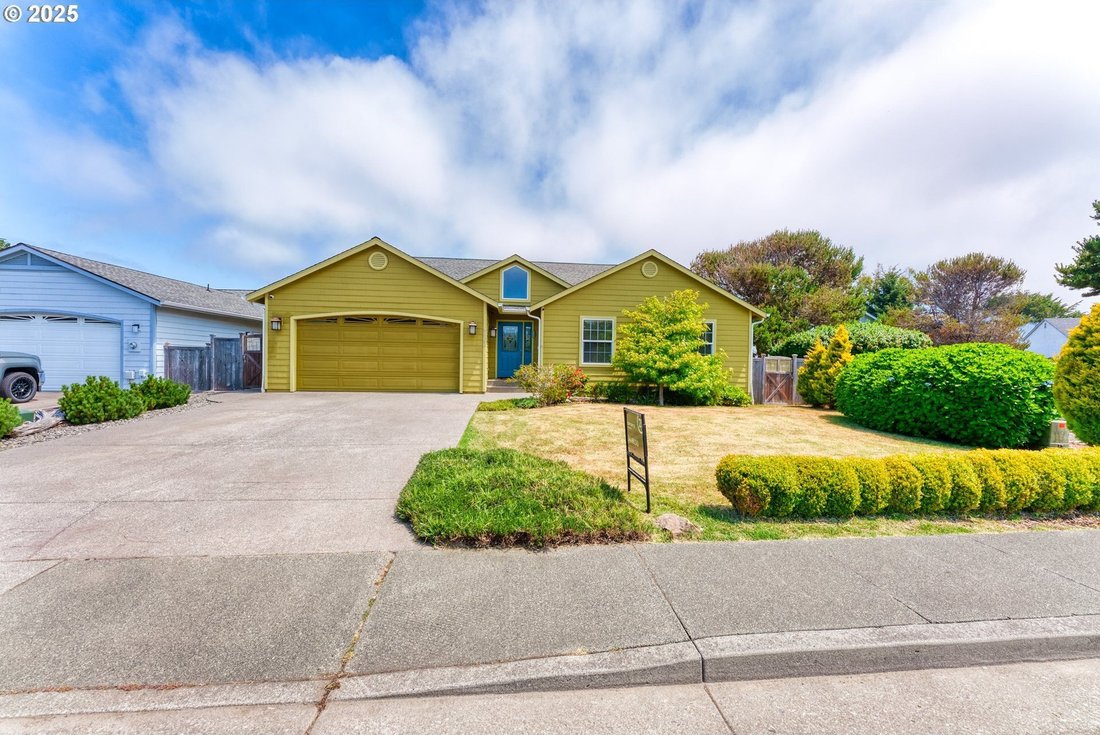 House in Brookings, Oregon, United States 4 - 15888717
