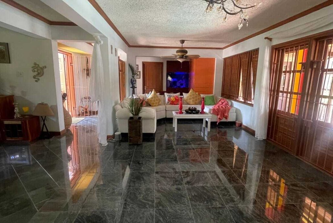 House in Bridgetown, Christ Church, Barbados 5 - 15893386