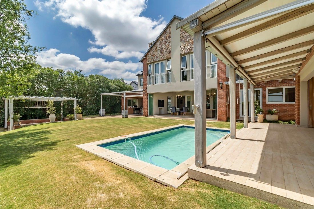 House in Halfway House Estate, Gauteng, South Africa 1 - 15887467