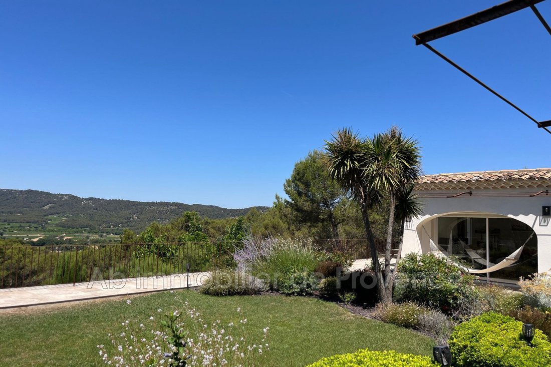 Villa in Rognes, Provence-Alpes-Côte d'Azur, France 5 - 15890066