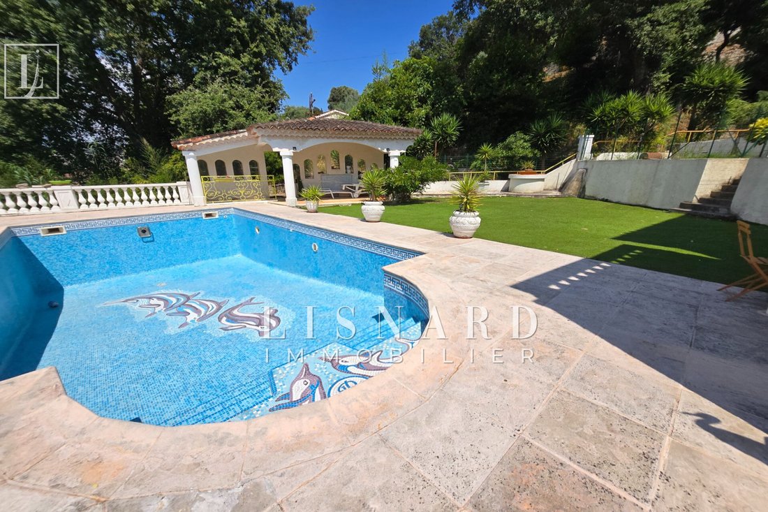 Villa in Centre, Vallauris, France 1 - 15887918