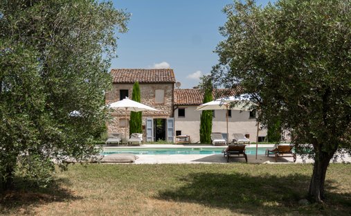 Corps de ferme à Arcevia, Marches, Italie 1