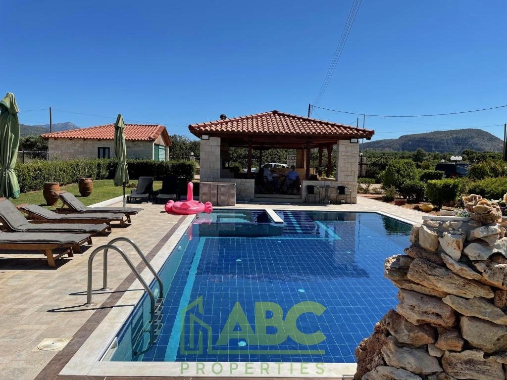 Villa in Community of Chersonisos, Chersonisos, Greece 2 - 15888424