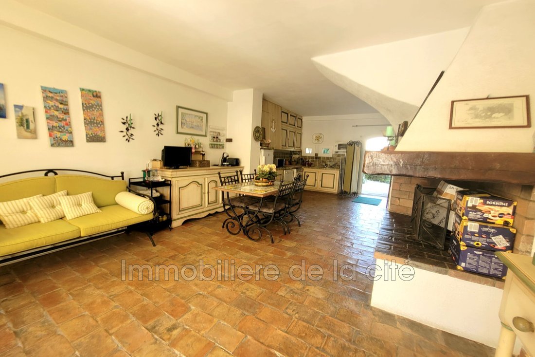 Villa in Grimaud, Provence-Alpes-Côte d'Azur, France 3 - 14526203