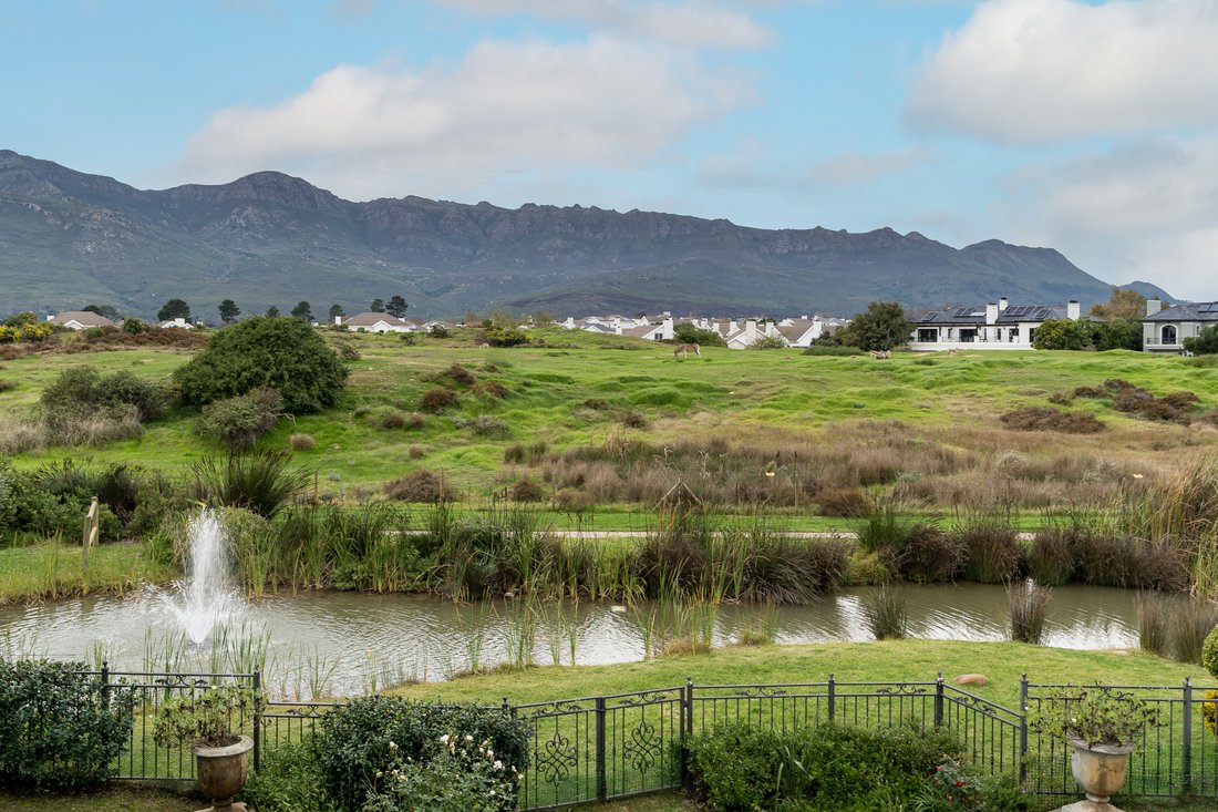 House in Paarl, Groenvlei, Western Cape 2 - 15892765