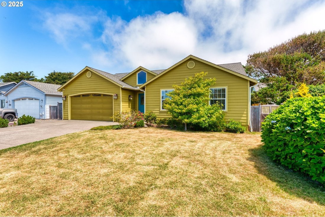 House in Brookings, Oregon, United States 5 - 15888717
