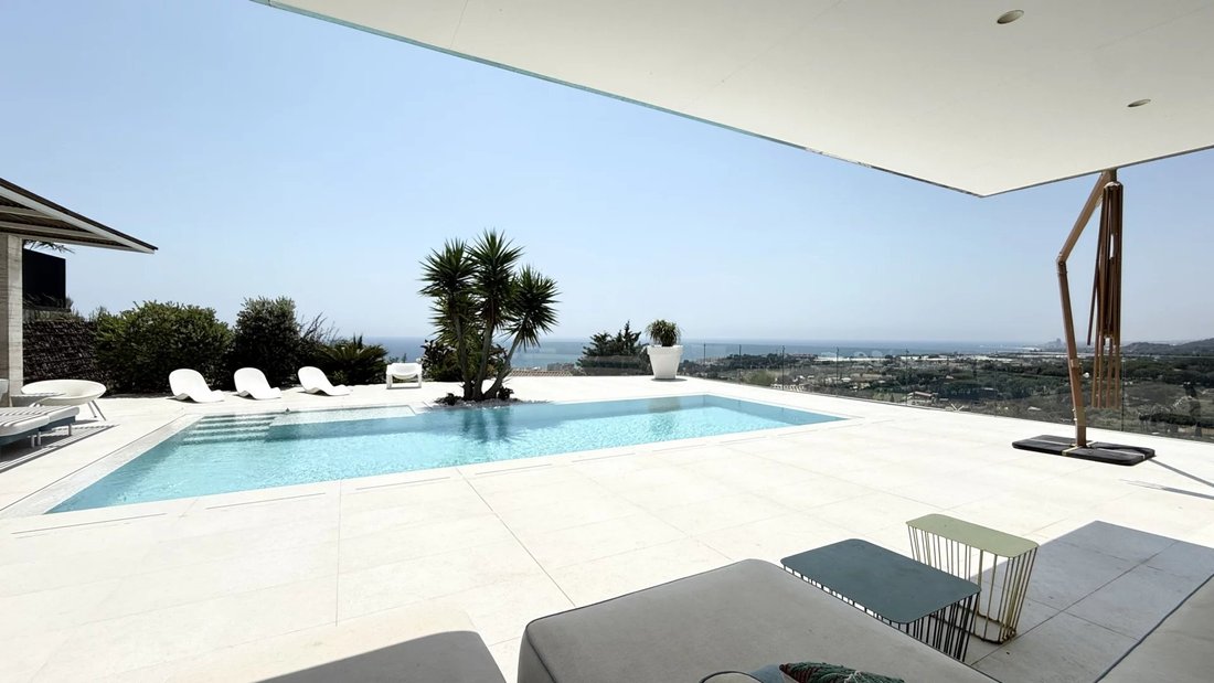 Villa in Sant Vicenc de Montalt, Catalonia, Spain 2 - 15887460