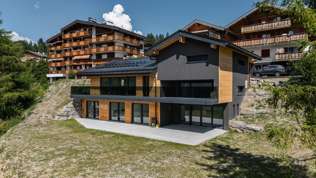 House in Crans-Montana, Valais, Switzerland 2 - 15891069