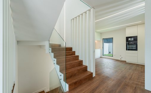 House in Oeiras e Sao Juliao da Barra, Paco de Arcos e Caxias, Lisbon, Portugal 1