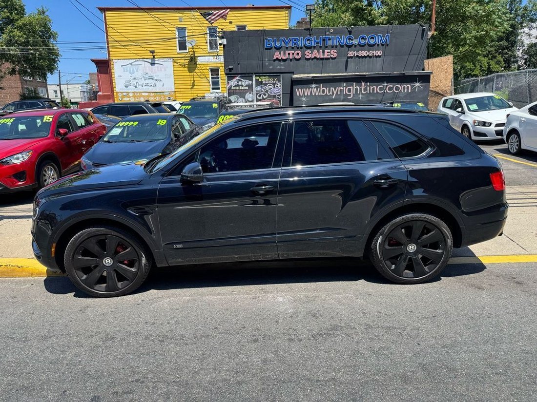 Suv in Union City, NJ, United States 5 - 15867627