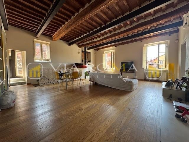 Apartment in Historic Center, Lucca, Tuscany 1 - 15889161