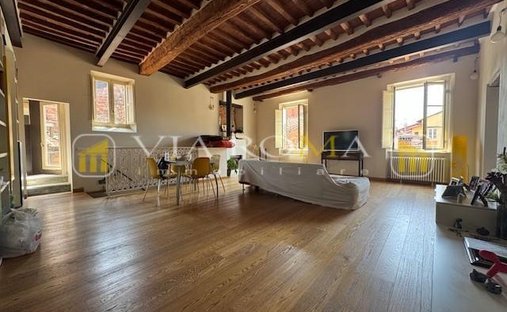 Apartamento en Centro histórico, Lucca, Toscana 1