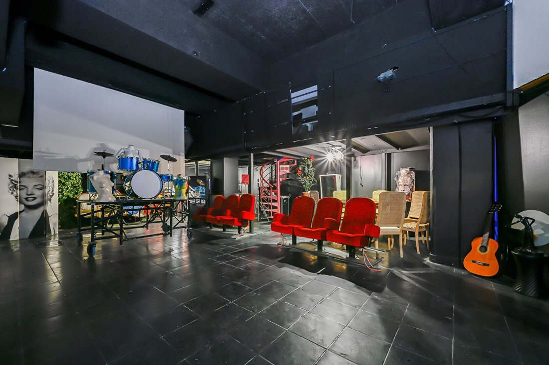 Apartment in Palais Royal, Paris 1er Arrondissement, Paris 1 - 15887413